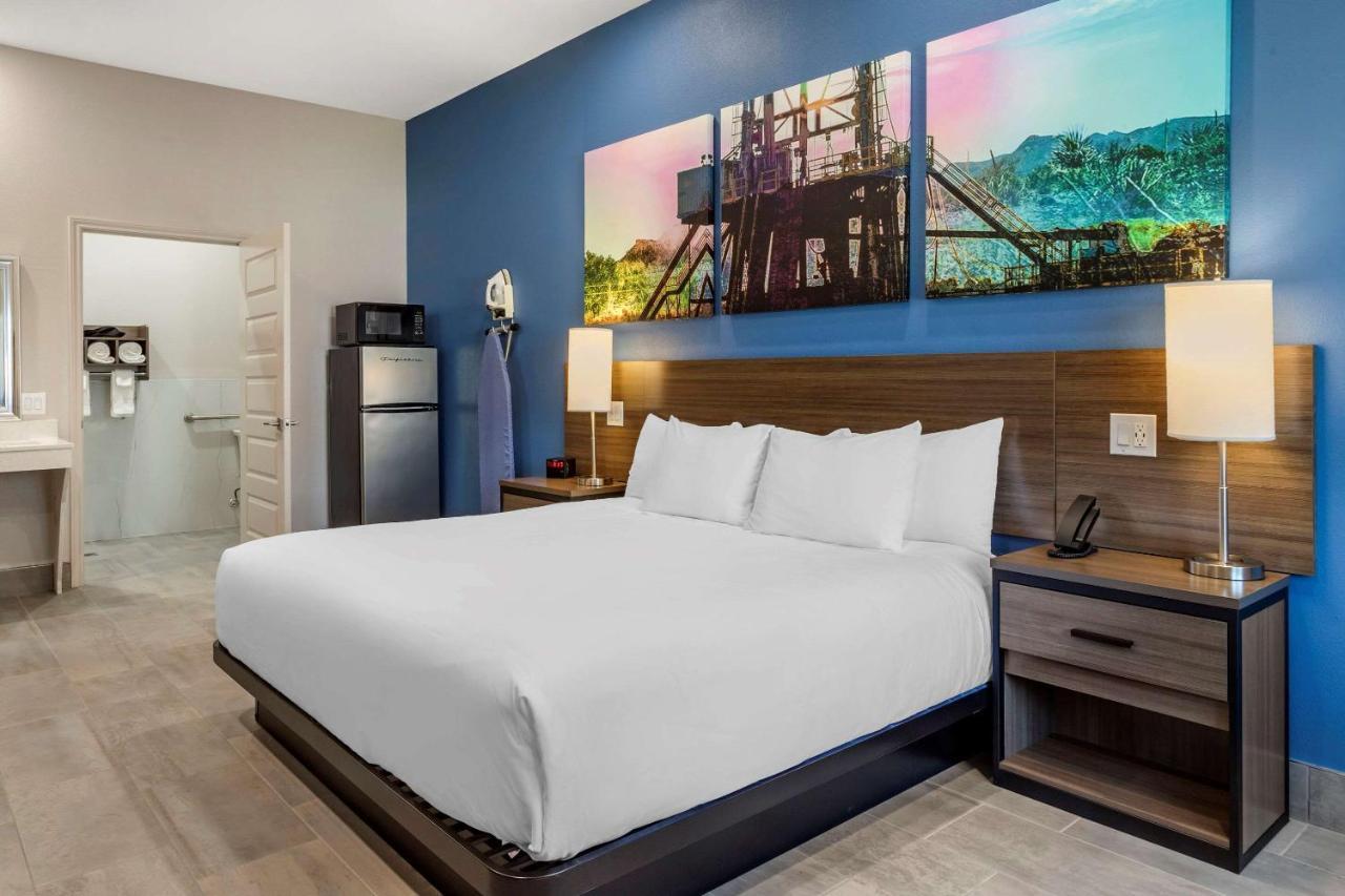 Hotel Clarion Pointe Port Arthur Esterno foto