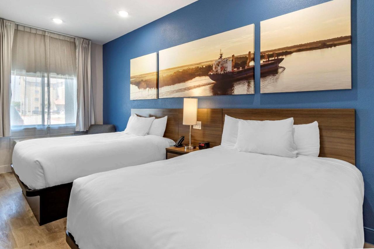 Hotel Clarion Pointe Port Arthur Esterno foto
